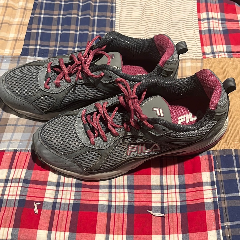 Gray and magenta fila gently worn